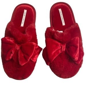 Victoria’s Secret Red Bow Slippers - Size M 7/8